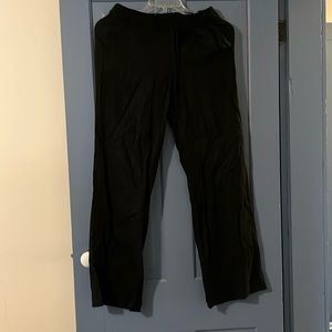Women’s black cotton elastic waist slacks